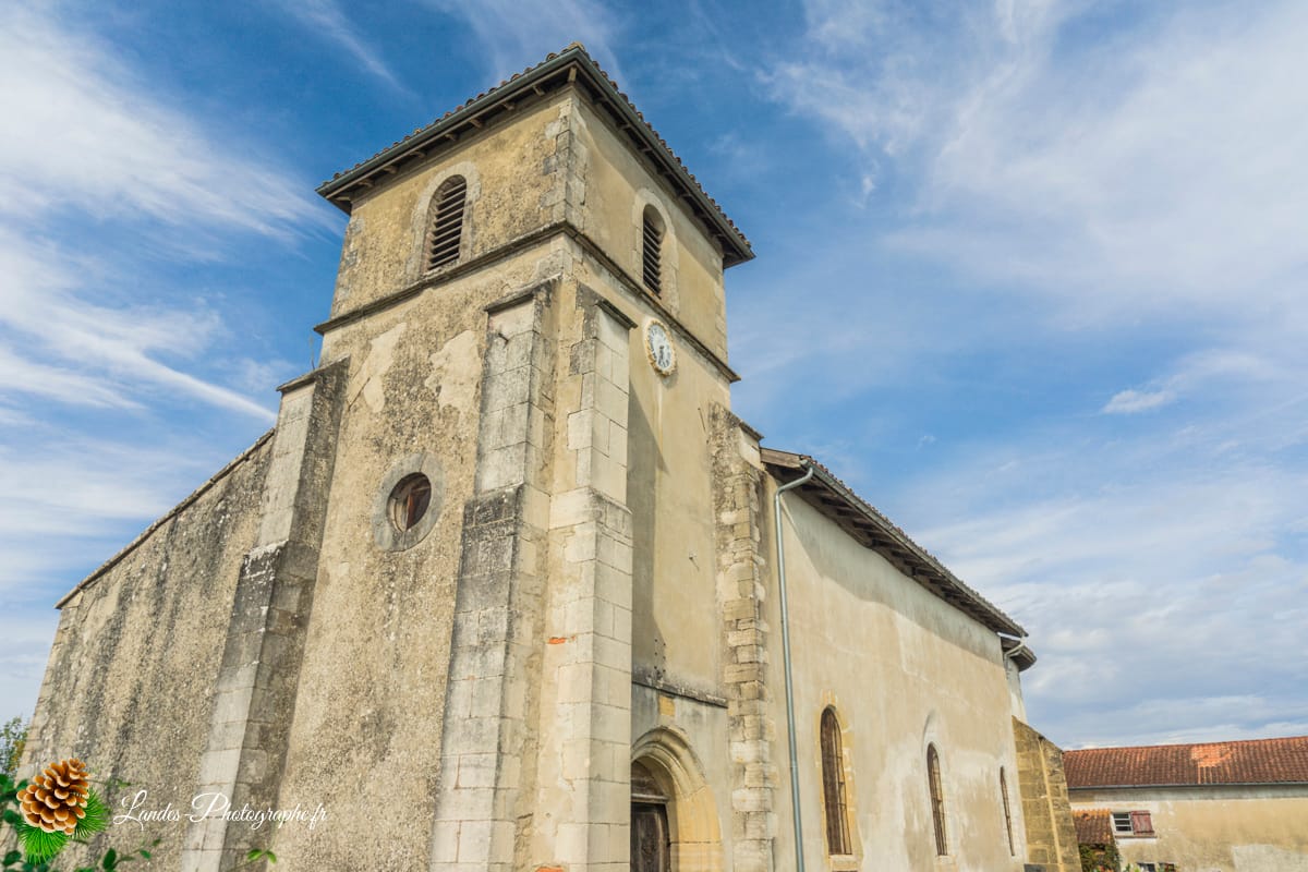 🌾 L'Église Saint-Martin d'Orx : Entre Marais et Traditions Eglise Saint-Martin d