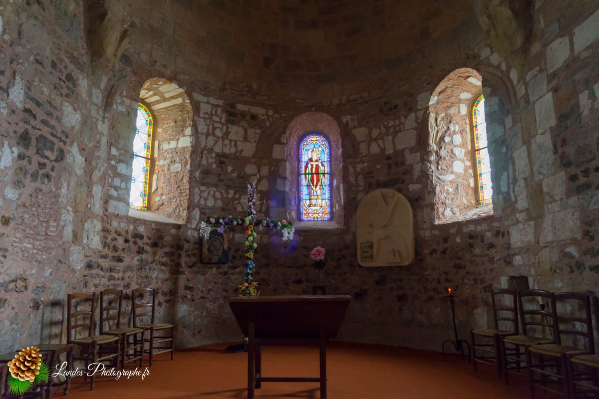 🕊️ L'Église Saint-Sever de Tosse : Entre Roman et Néo-Landais Église Saint-Sever de Tosse