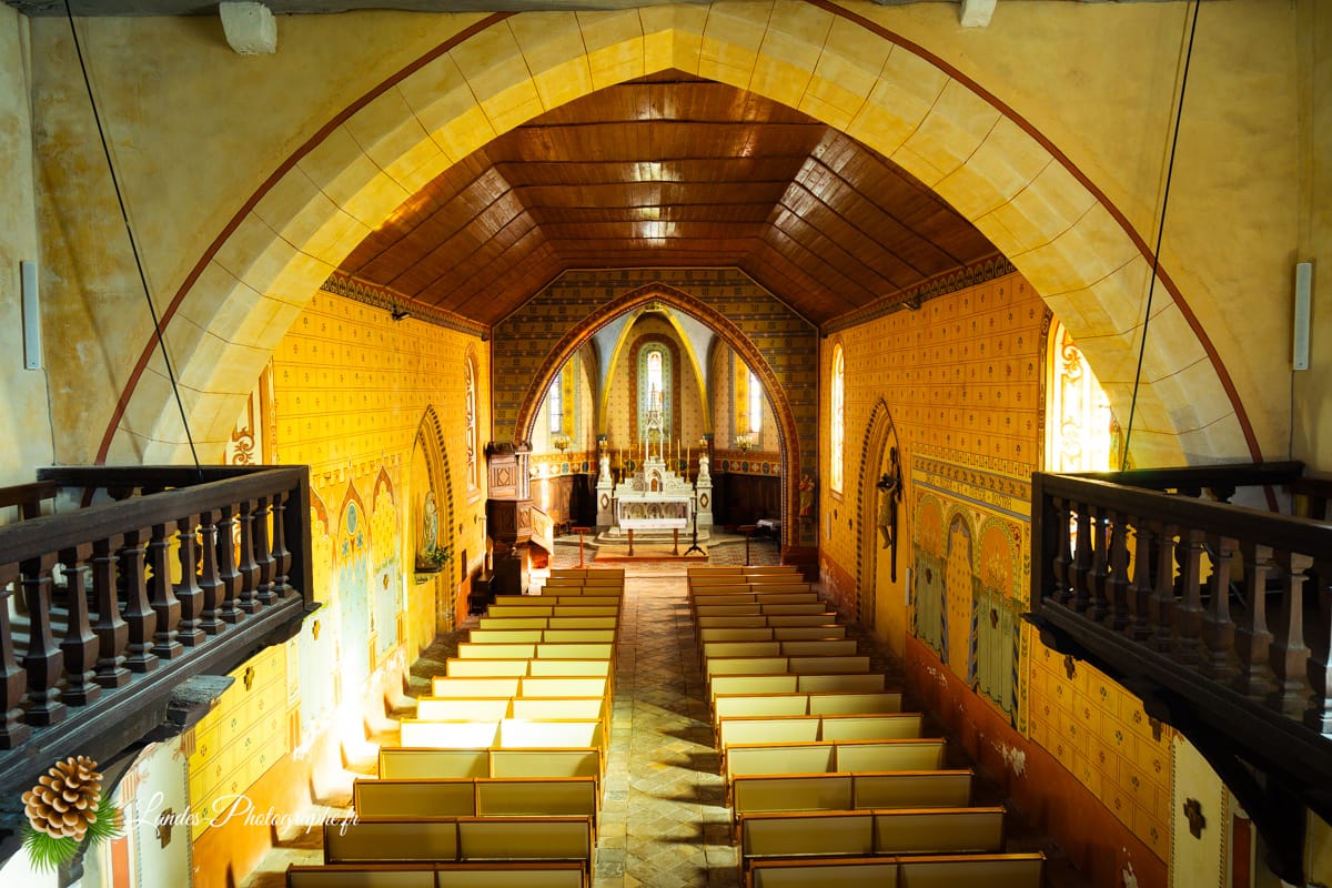 🛡️ L'Église Saint-Jean-Baptiste de Saint-Jean-de-Marsacq : Forteresse de Prière Eglise Saint-Jean-Baptiste à Saint Jean de Marsacq