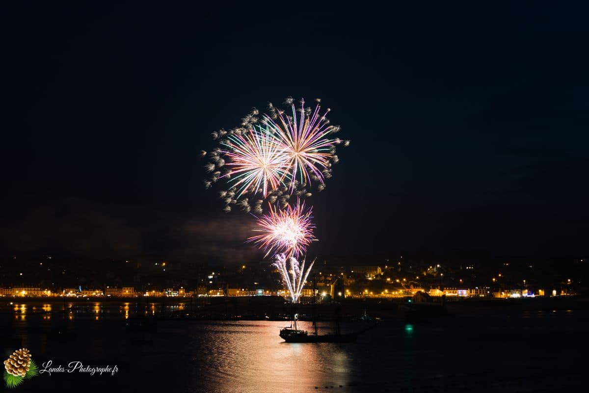 đ Camaret-sur-Mer cĂ©lĂšbre la FĂȘte Nationale Camaret-sur-Mer cĂ©lĂšbre la fĂȘte nationale