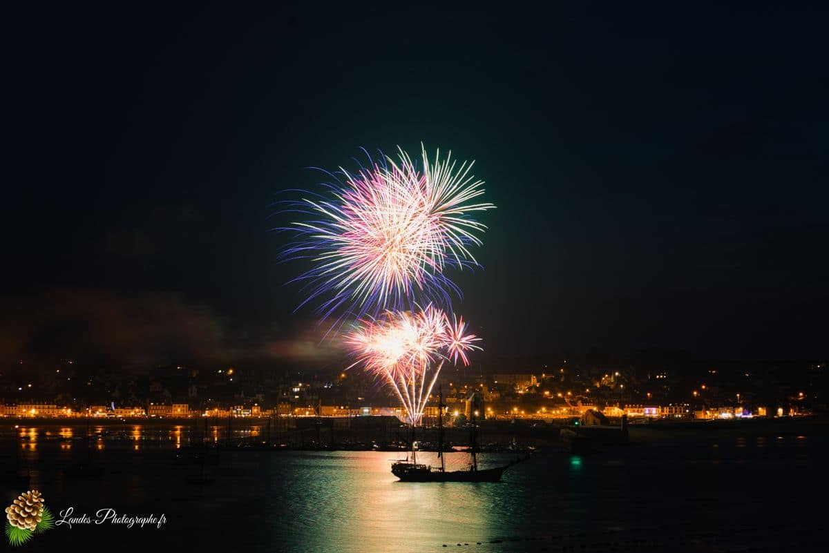 đ Camaret-sur-Mer cĂ©lĂšbre la FĂȘte Nationale Camaret-sur-Mer cĂ©lĂšbre la fĂȘte nationale