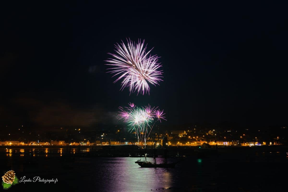 đ Camaret-sur-Mer cĂ©lĂšbre la FĂȘte Nationale Camaret-sur-Mer cĂ©lĂšbre la fĂȘte nationale
