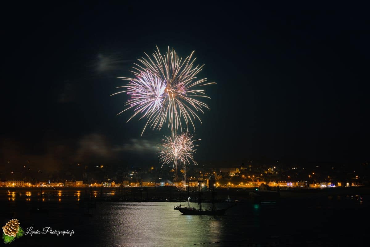 đ Camaret-sur-Mer cĂ©lĂšbre la FĂȘte Nationale Camaret-sur-Mer cĂ©lĂšbre la fĂȘte nationale