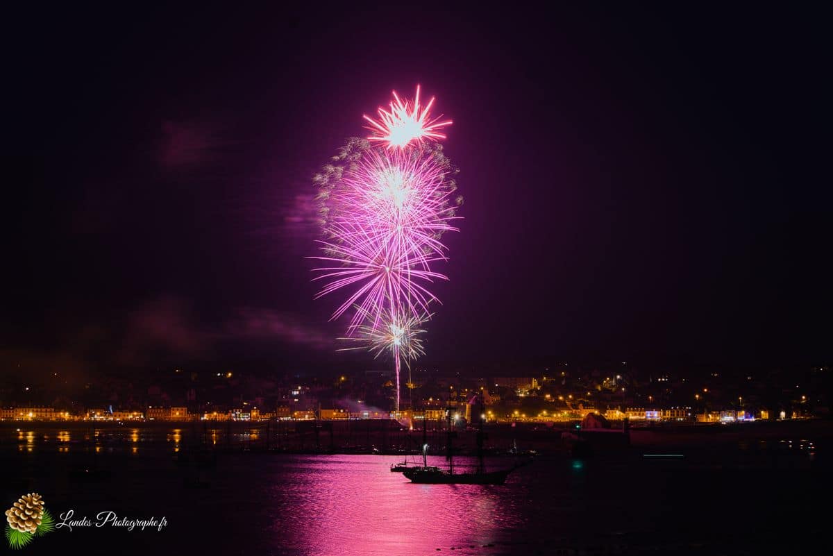 đ Camaret-sur-Mer cĂ©lĂšbre la FĂȘte Nationale Camaret-sur-Mer cĂ©lĂšbre la fĂȘte nationale