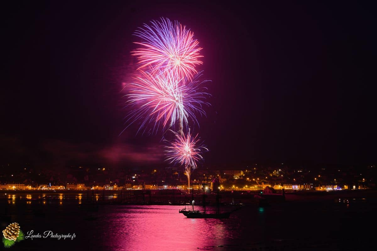 đ Camaret-sur-Mer cĂ©lĂšbre la FĂȘte Nationale Camaret-sur-Mer cĂ©lĂšbre la fĂȘte nationale