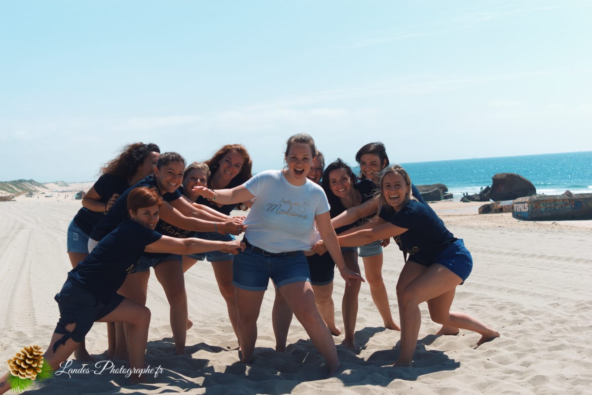 🎉 EVJF de Charlotte : L'été, le Sable et les Amies à Capbreton EVJF de Charlotte