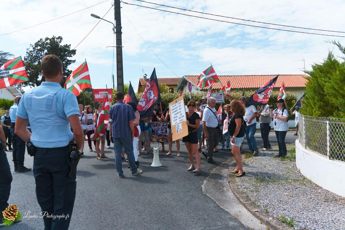 ✊ Manifestation pour l’abolition de la corrida à Saint-Vincent-de-Tyrosse Manifestation pour l’abolition de la corrida à Saint-Vincent-de-Tyrosse