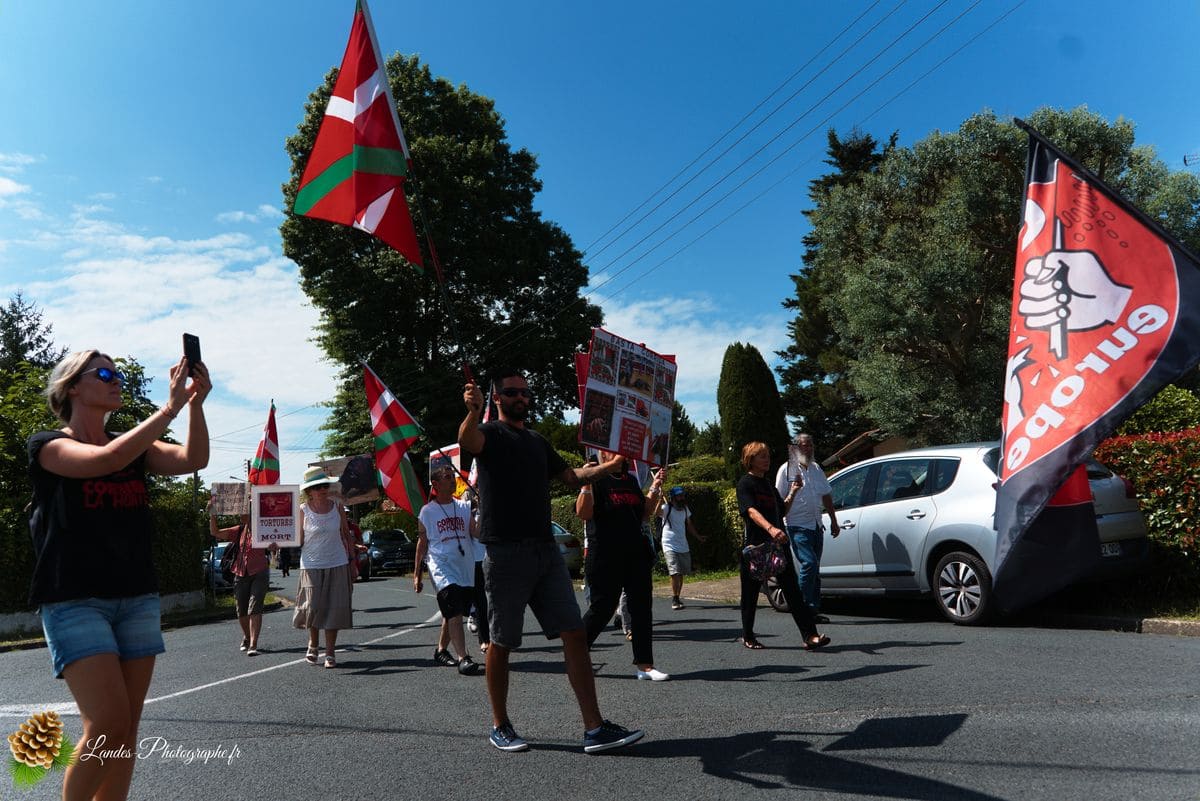 ✊ Manifestation pour l’abolition de la corrida à Saint-Vincent-de-Tyrosse Manifestation pour l’abolition de la corrida à Saint-Vincent-de-Tyrosse