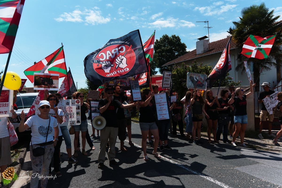 ✊ Manifestation pour l’abolition de la corrida à Saint-Vincent-de-Tyrosse Manifestation pour l’abolition de la corrida à Saint-Vincent-de-Tyrosse