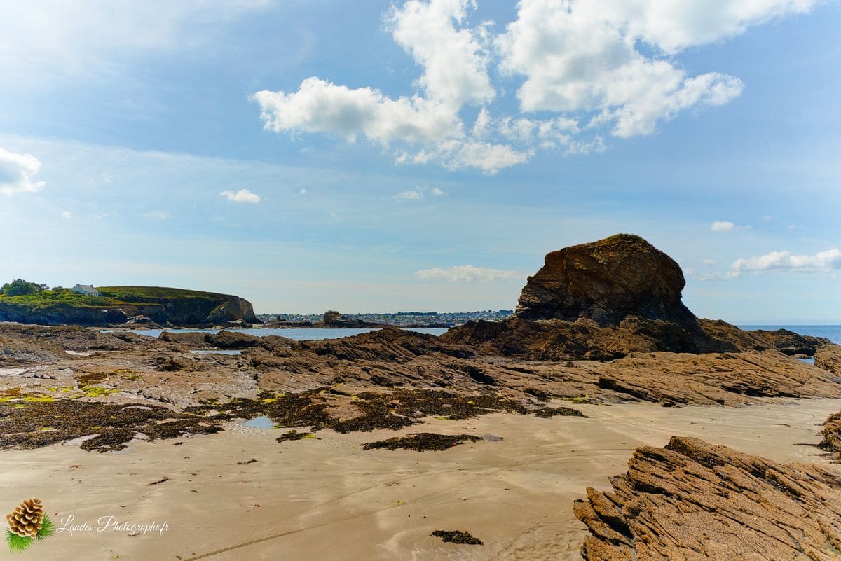 🏖️ Plage de Trez Rouz : Lumière et Patrimoine sur l'Anse de Camaret Plage de Trez Rouz
