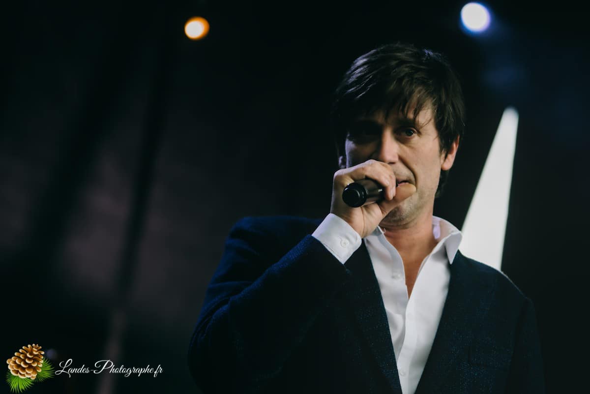 🎸 L'Élégance en Musique : Thomas Dutronc au Festival En Bonne Voix 2016 Thomas Dutronc en live au Festival En Bonne Voix 2016