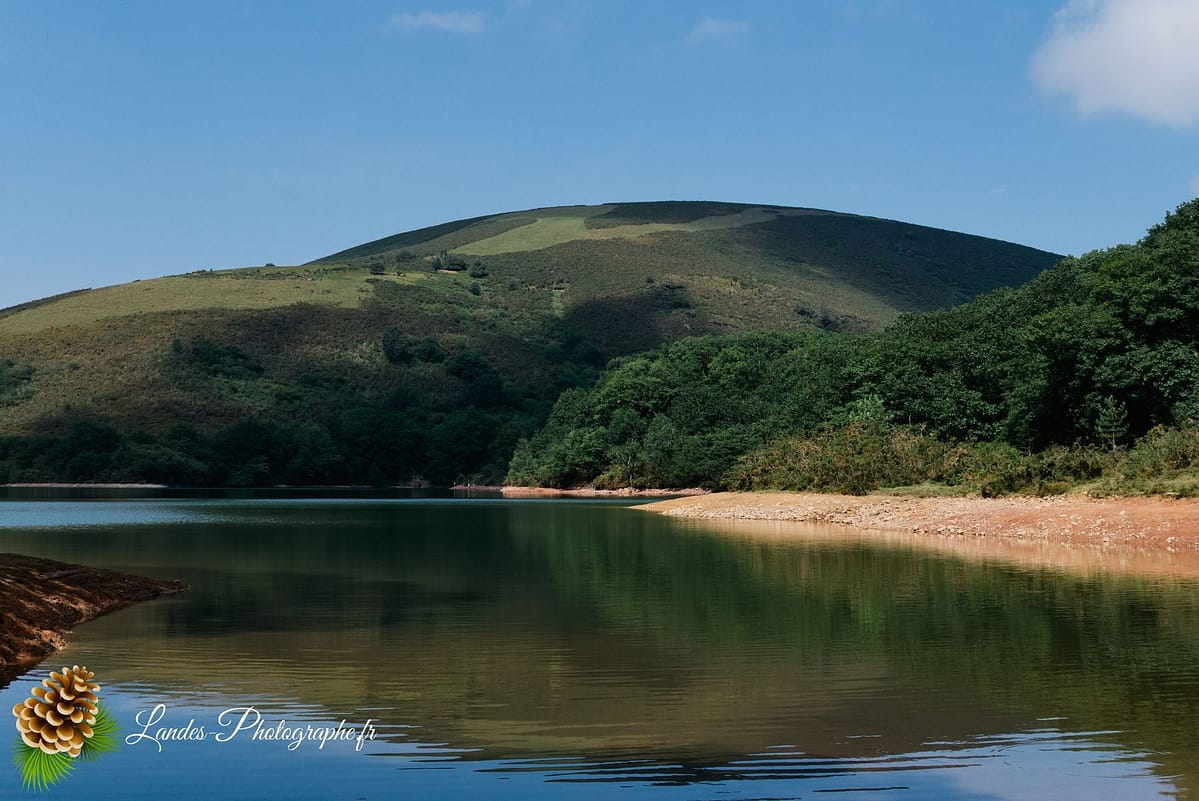 ⛰️ Évasion en Montagne : Le Lac de Xoldokogaina à Ibardin Le lac de Xoldokogaina à Ibardin