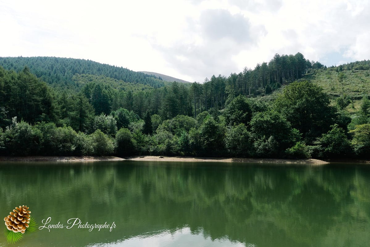 ⛰️ Évasion en Montagne : Le Lac de Xoldokogaina à Ibardin Le lac de Xoldokogaina à Ibardin