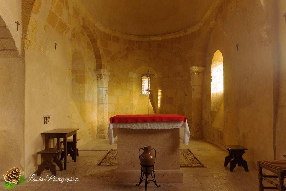 🌾 L'Église Saint-Martin d'Orx : Entre Marais et Traditions Eglise Saint-Martin d
