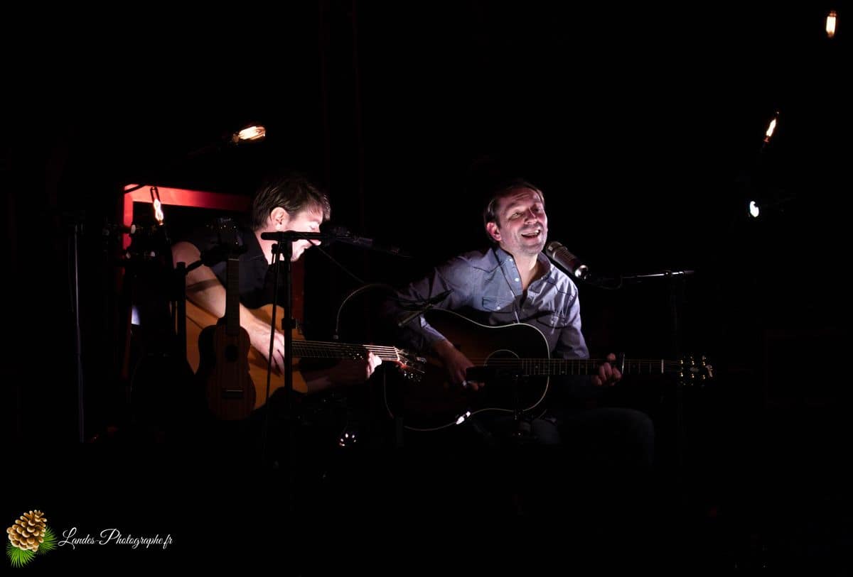 🎶 Guillaume Cantillon : L'Intimité de la Chanson Française à Bordeaux Guillaume Cantillon en concert à l’Espace Tatry de Bordeaux