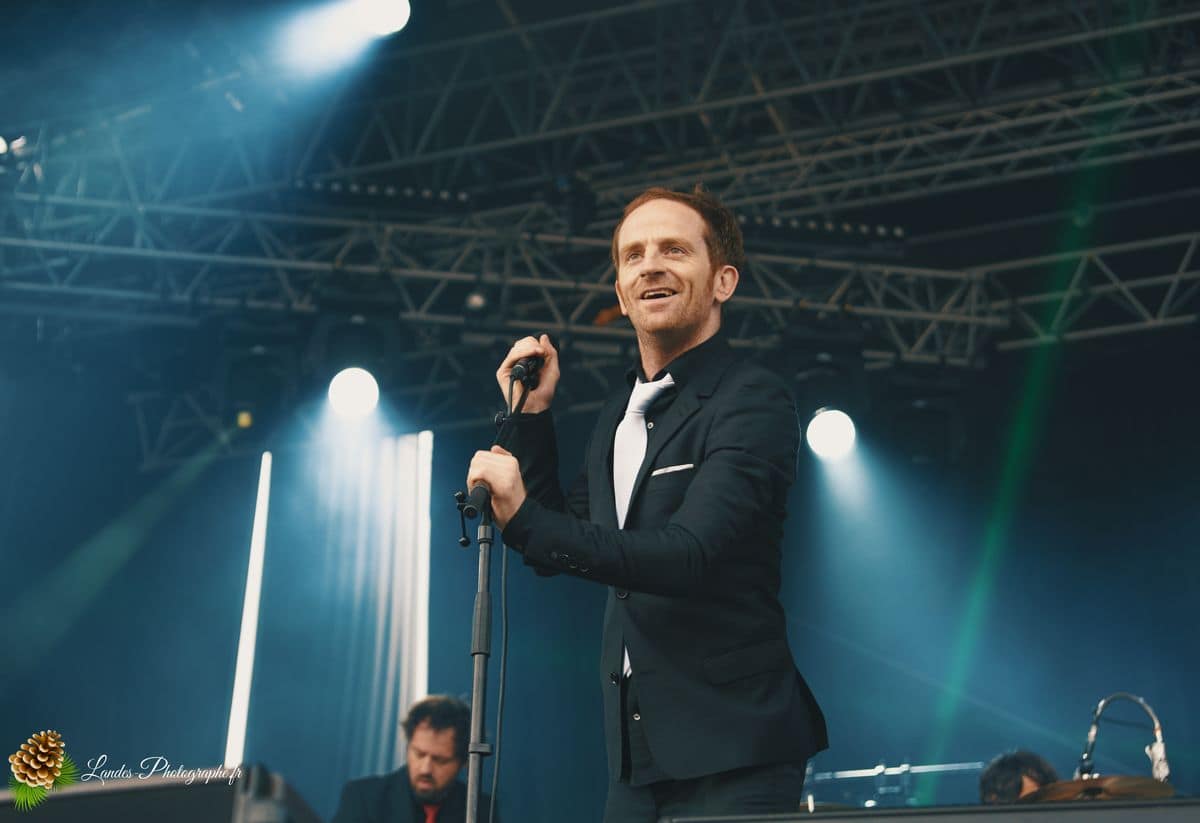 🎸 Dionysos en Concert au Garorock 2012 : La Folie Scénique de Mathias Malzieu Dionysos en concert au Festival Garorock 2012