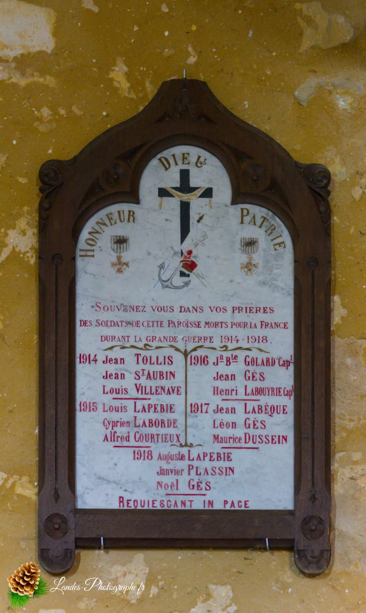 🗝️ L'Église Saint-Pierre d'Angresse : Du Roman au Gothique Église Saint-Pierre d