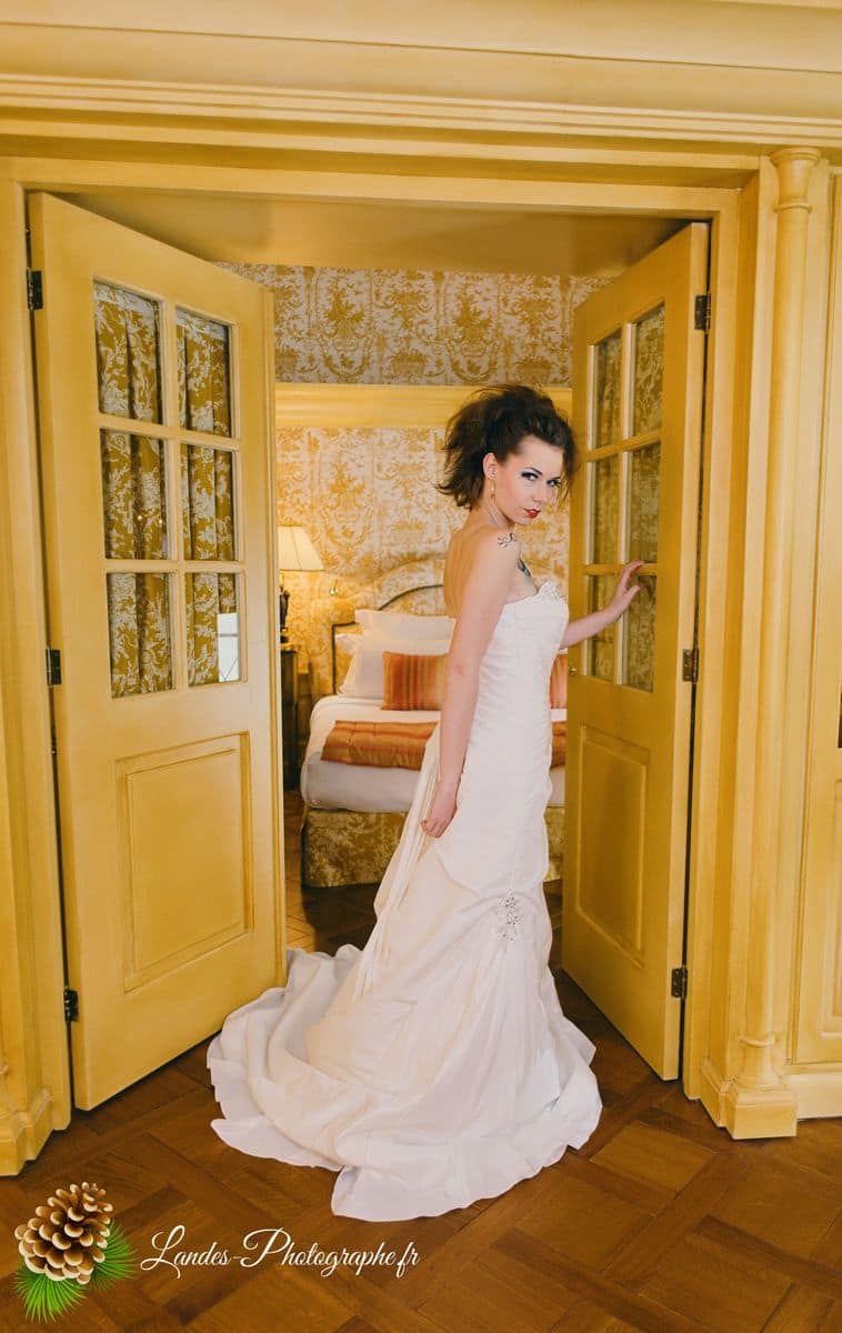 ✨ L'Élégance Intime : Séance Créateur de Robe de Mariée au Château de Mirambeau Agnès au Chateau de Mirambeau