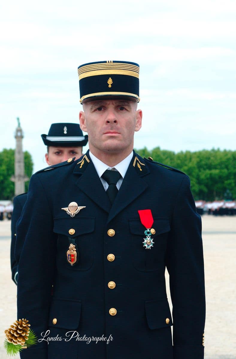 đ«đ· SolennitĂ© RĂ©publicaine : Reportage de la CĂ©rĂ©monie du 14 Juillet Ă Bordeaux CĂ©rĂ©monie du 14 Juillet Ă Bordeaux