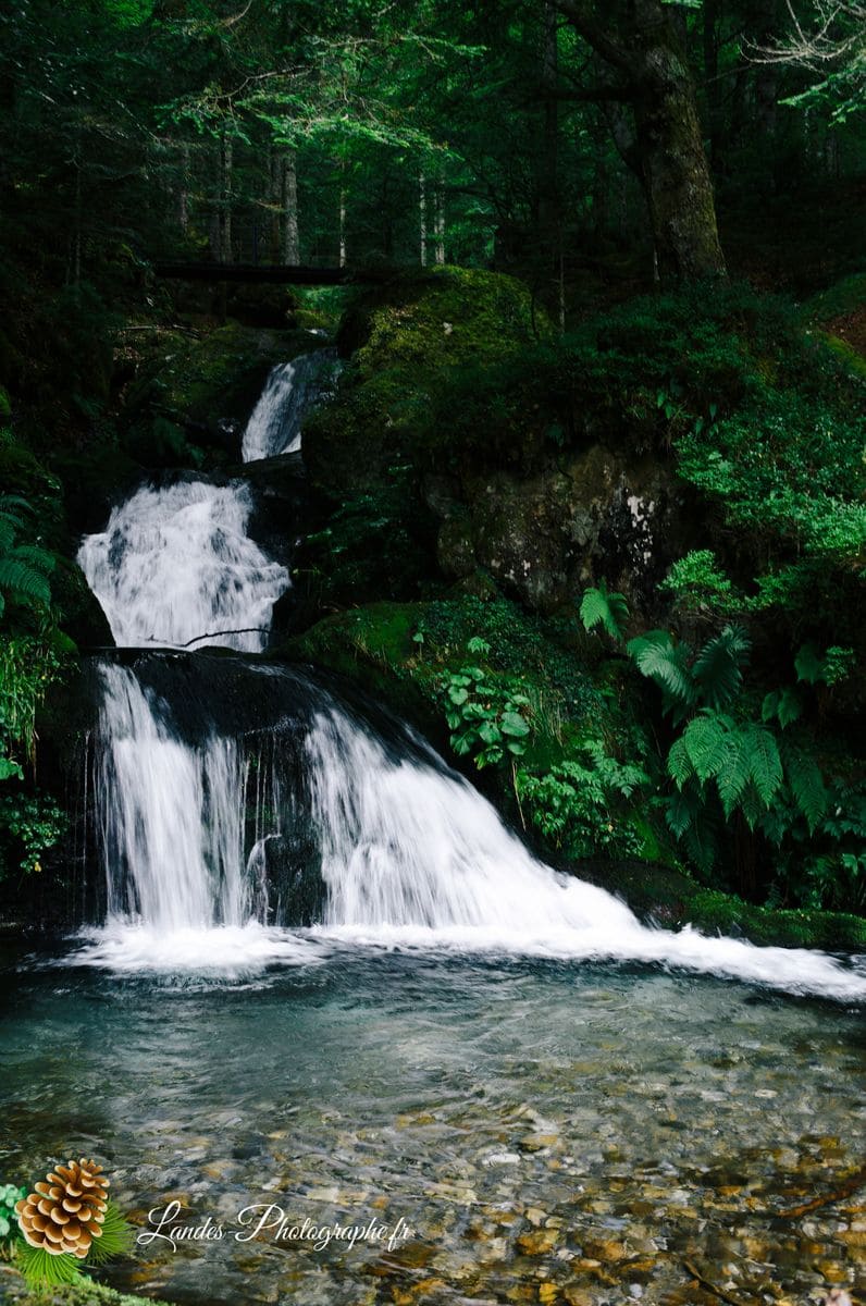 🌫️ Mystère Pyreneén : L'Ascension Inachevée vers le Lac Bleu Lac Bleu