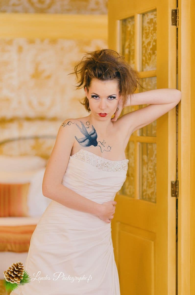 ✨ L'Élégance Intime : Séance Créateur de Robe de Mariée au Château de Mirambeau Agnès au Chateau de Mirambeau