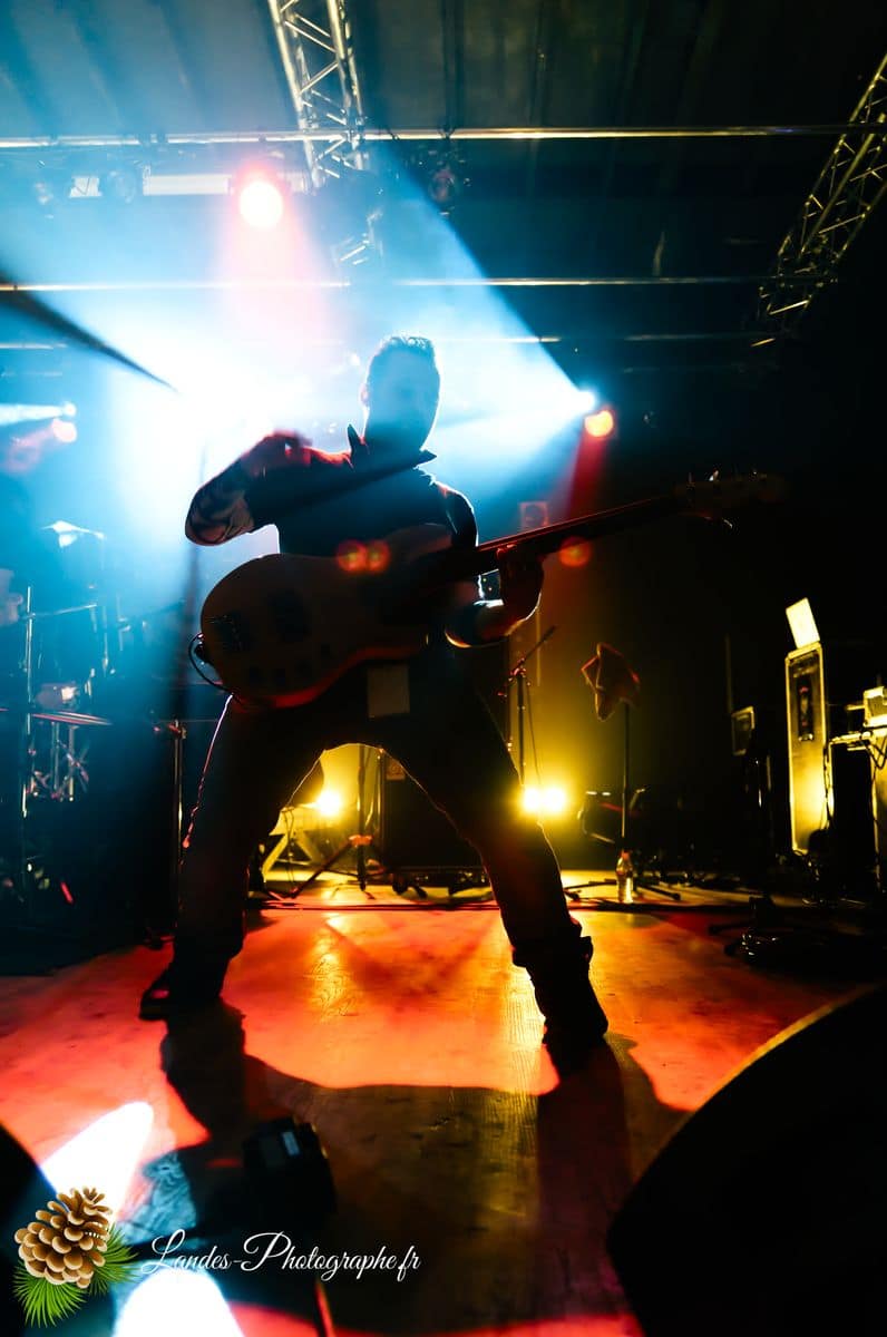 🤘 E-Breed : La Rage Bordelaise au Big Fuzz de Jonzac 2012 E-Breed en concert au Big Fuzz de Jonzac 2012