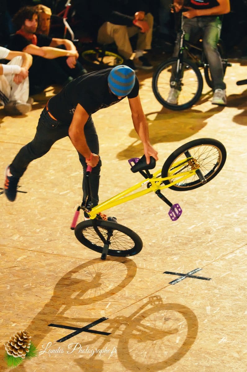 🚲 Flat BMX : Le Reportage Officiel aux Vibrations Urbaines 2010 de Pessac Flat BMX aux Vibrations Urbaines 2010