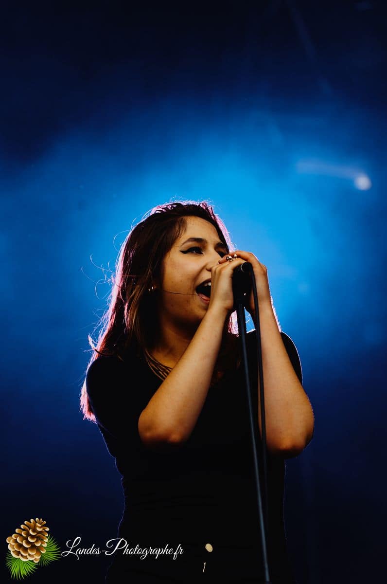 ⚡️ Izia au Festival Garorock 2012 : L'Explosion Rock en Scène Izia en concert au Festival Garorock 2012