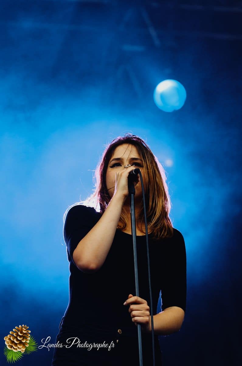 ⚡️ Izia au Festival Garorock 2012 : L'Explosion Rock en Scène Izia en concert au Festival Garorock 2012