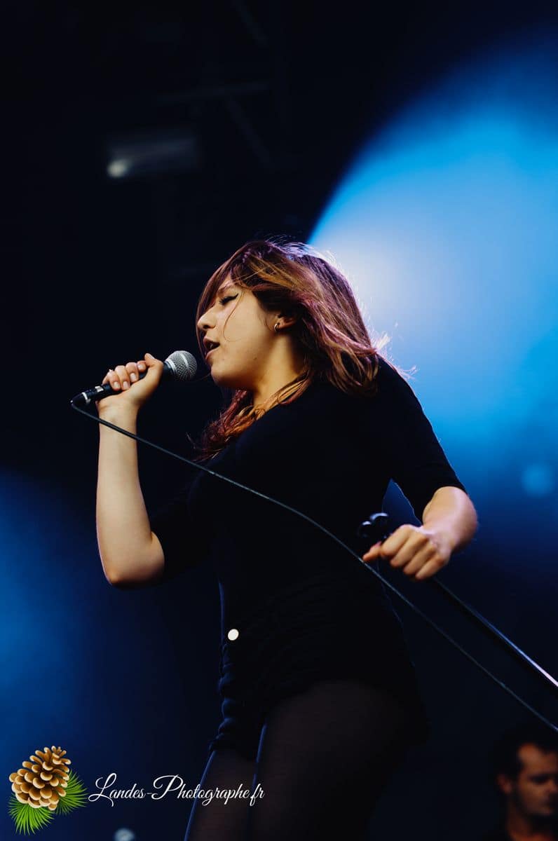 ⚡️ Izia au Festival Garorock 2012 : L'Explosion Rock en Scène Izia en concert au Festival Garorock 2012