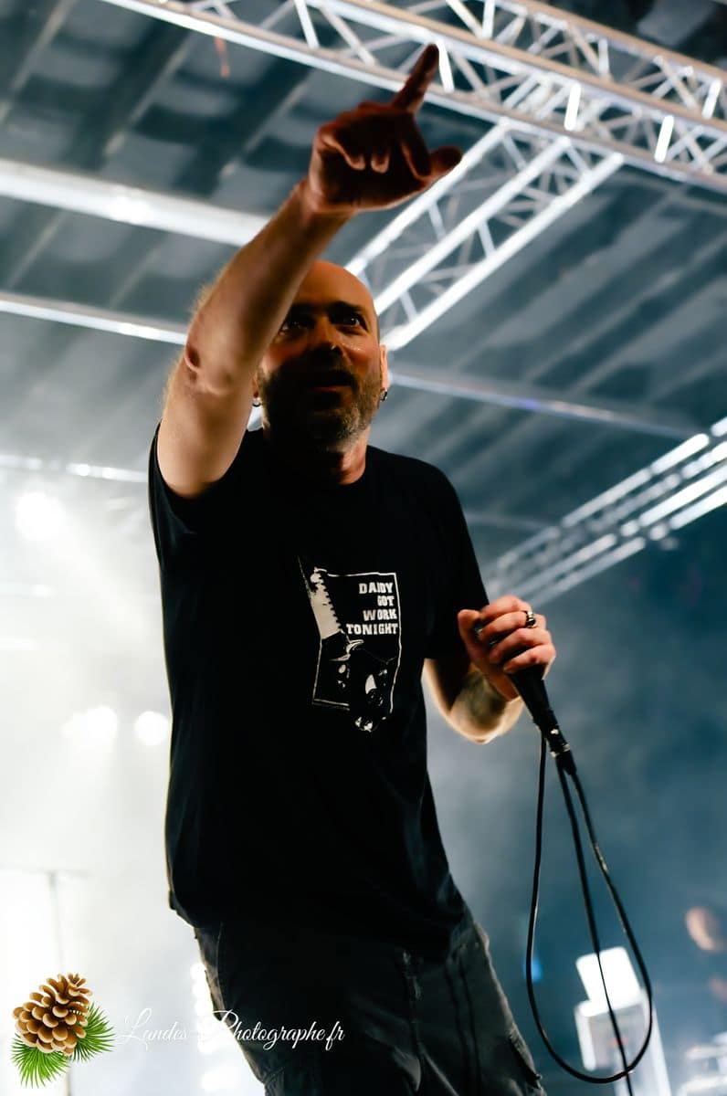 đ€ Lofofora au Big Fuzz de Jonzac 2012 : L'Essence du Metal Alternatif Français Lofofora en concert au Big Fuzz de Jonzac 2012