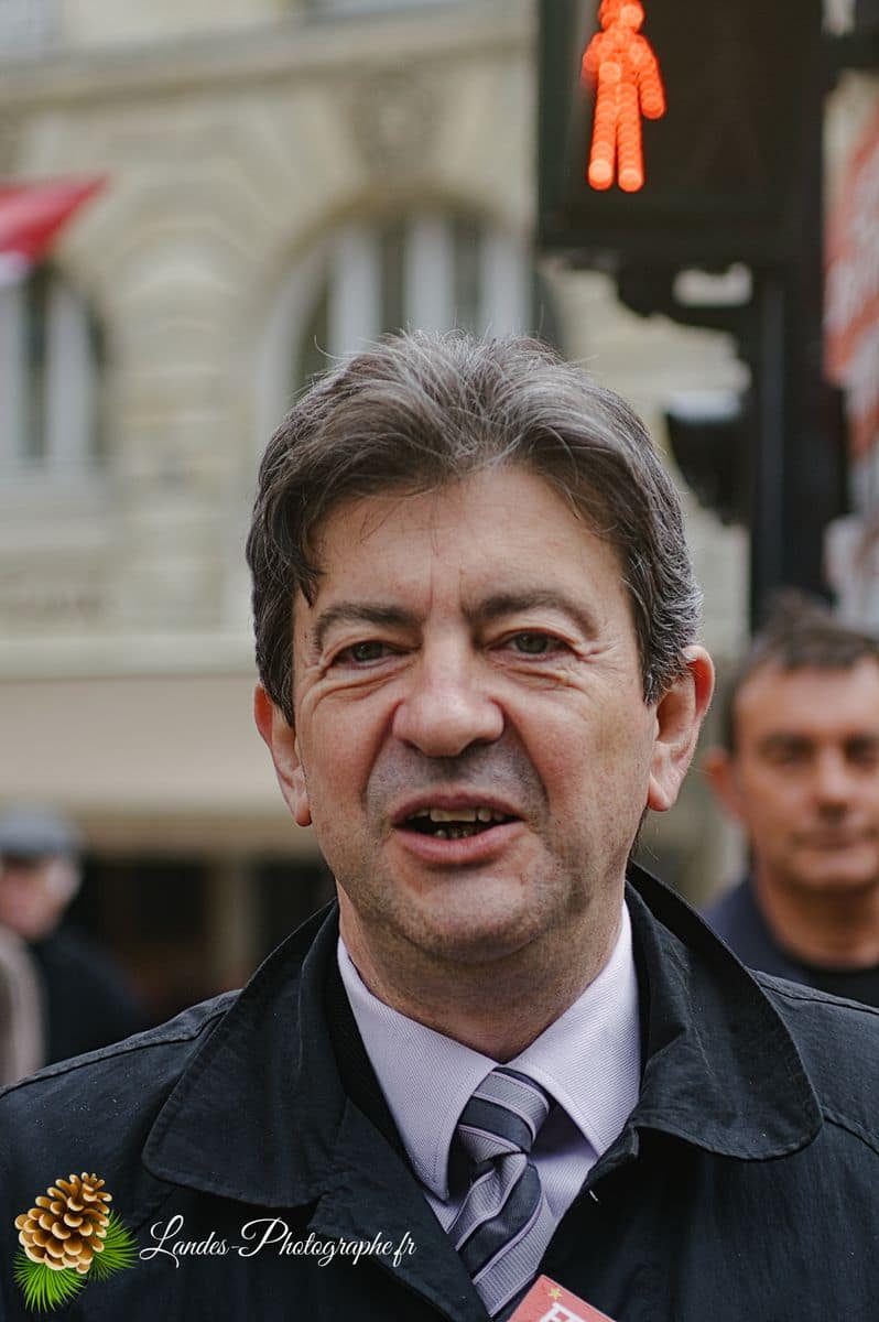 📰 Photojournalisme : Couverture de la Manifestation du 1er Mai à Bordeaux Manifestation du 1er Mai 2009