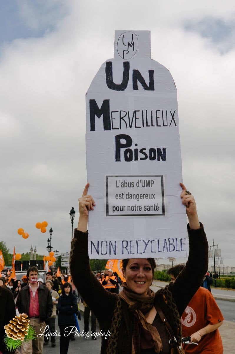 📰 Photojournalisme : Couverture de la Manifestation du 1er Mai à Bordeaux Manifestation du 1er Mai 2009