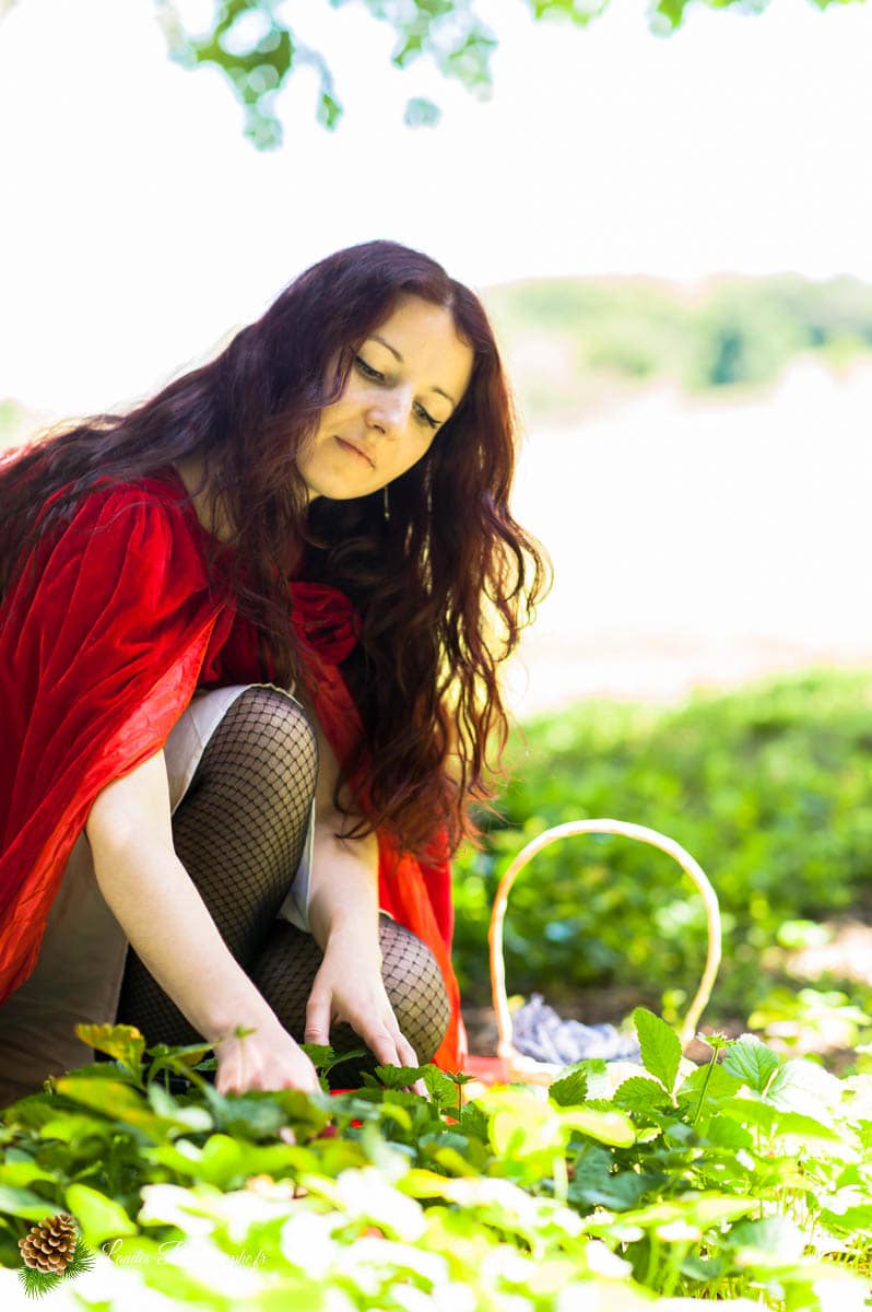 🌲 Le Petit Chaperon Rouge : Une Réinterprétation Mystérieuse avec Ornella Le Petit Chaperon Rouge