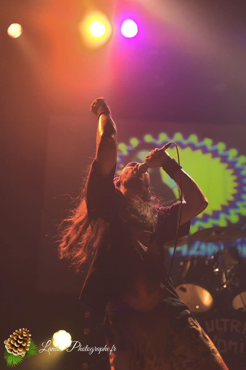 đ Ultra Vomit en Fusion Ă la Rock School Barbey : Le Live de la tournĂ©e "The Renouvellement Of Intermittence" Ultra Vomit en live Ă la Rock School Barbey de Bordeaux