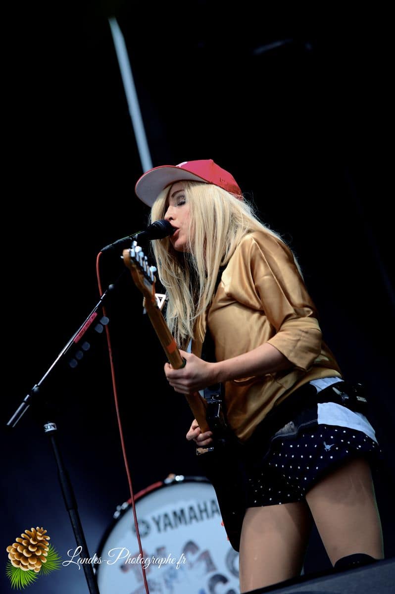 🎧 The Ting Tings au Garorock 2012 : Minimalisme et Énergie Pop-Indie The Ting Tings en concert au Garorock 2012