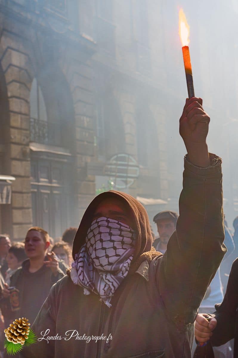 ✊ L'Instant Social : Reportage de Manifestation Générale à Bordeaux pour Corbis Manifestation générale à Bordeaux