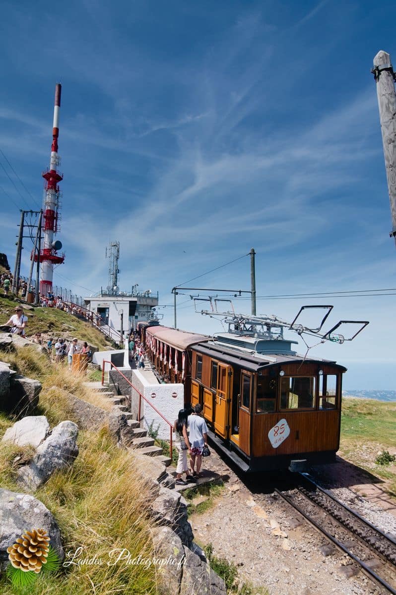 🏔️ La Rhune : Reportage Photo au Cœur du Pays Basque Rhune