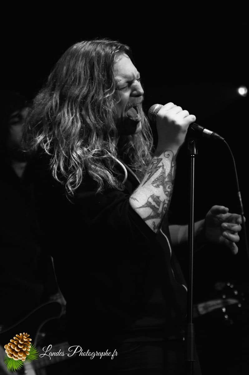 đ€ The Elderberries : Quand le Hard Rock enflamme l'Espace Tatry de Bordeaux The Elderberries Ă lâEspace Tatry de Bordeaux