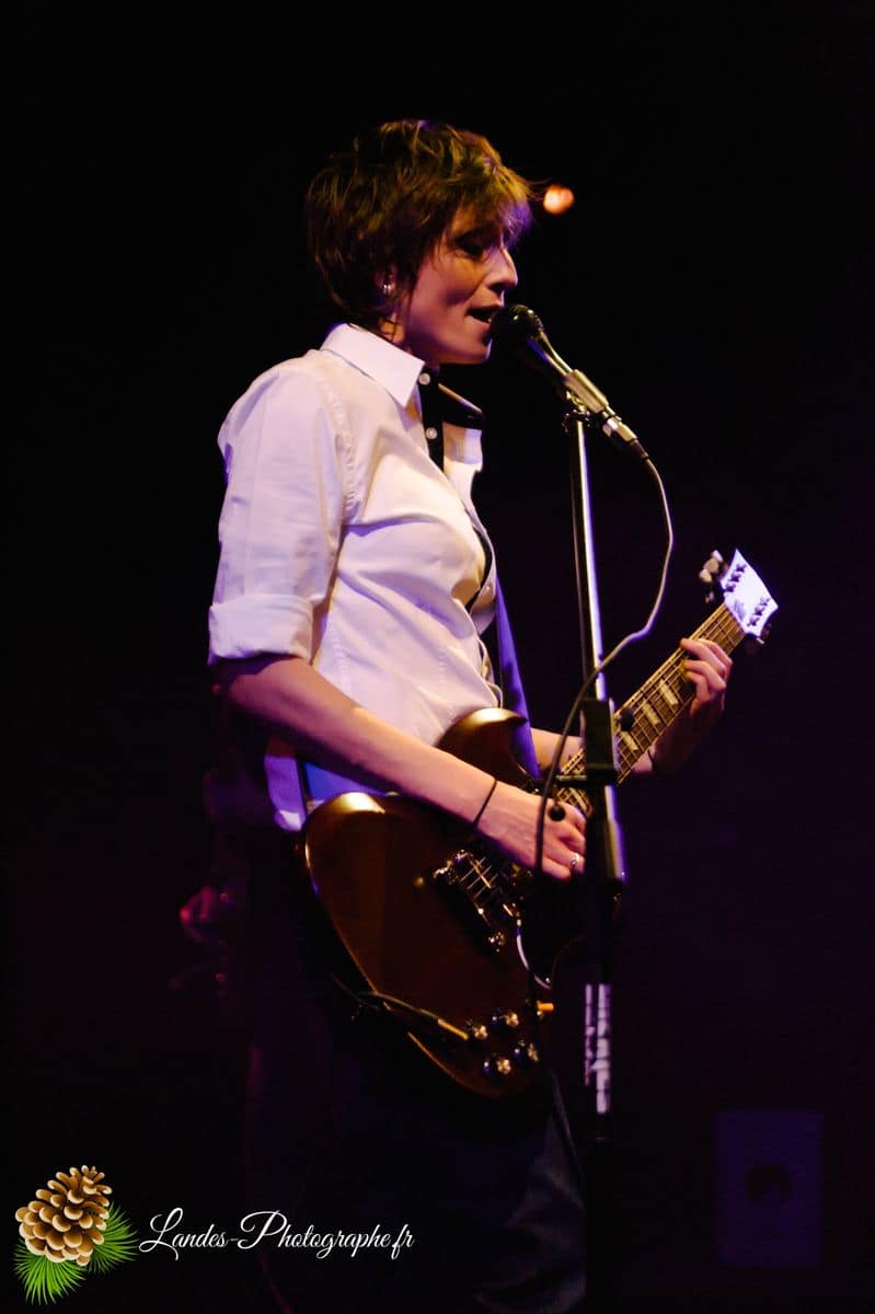 đ” Nelly Olson : Lancement d'Album en Live Ă l'Espace Tatry de Bordeaux Nelly Olson en concert Ă lâEspace Tatry