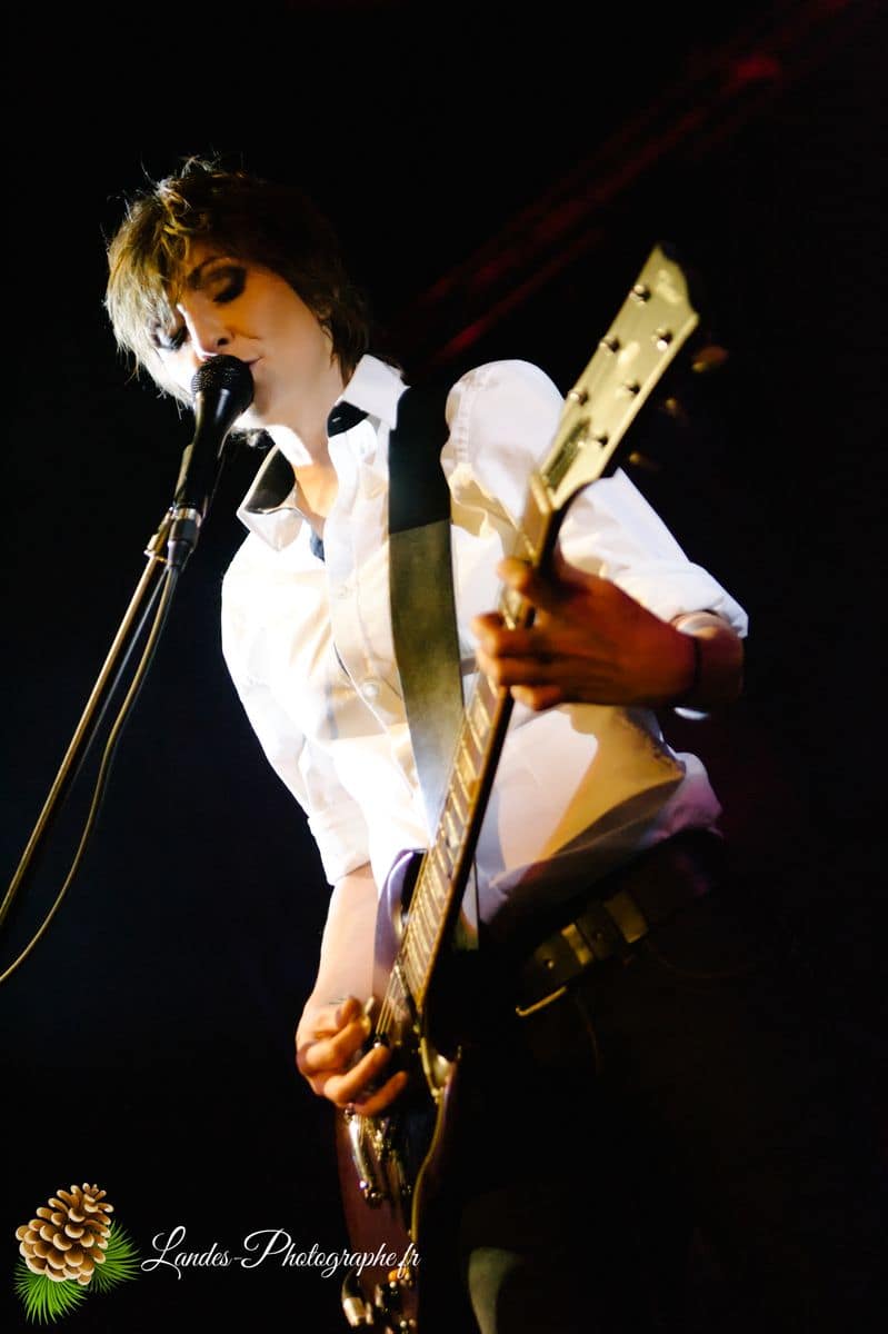 đ” Nelly Olson : Lancement d'Album en Live Ă l'Espace Tatry de Bordeaux Nelly Olson en concert Ă lâEspace Tatry