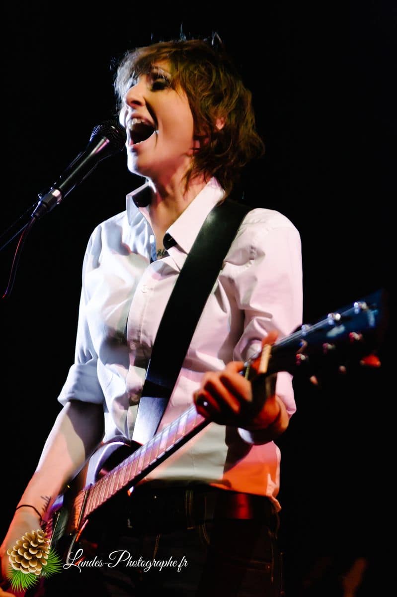 đ” Nelly Olson : Lancement d'Album en Live Ă l'Espace Tatry de Bordeaux Nelly Olson en concert Ă lâEspace Tatry