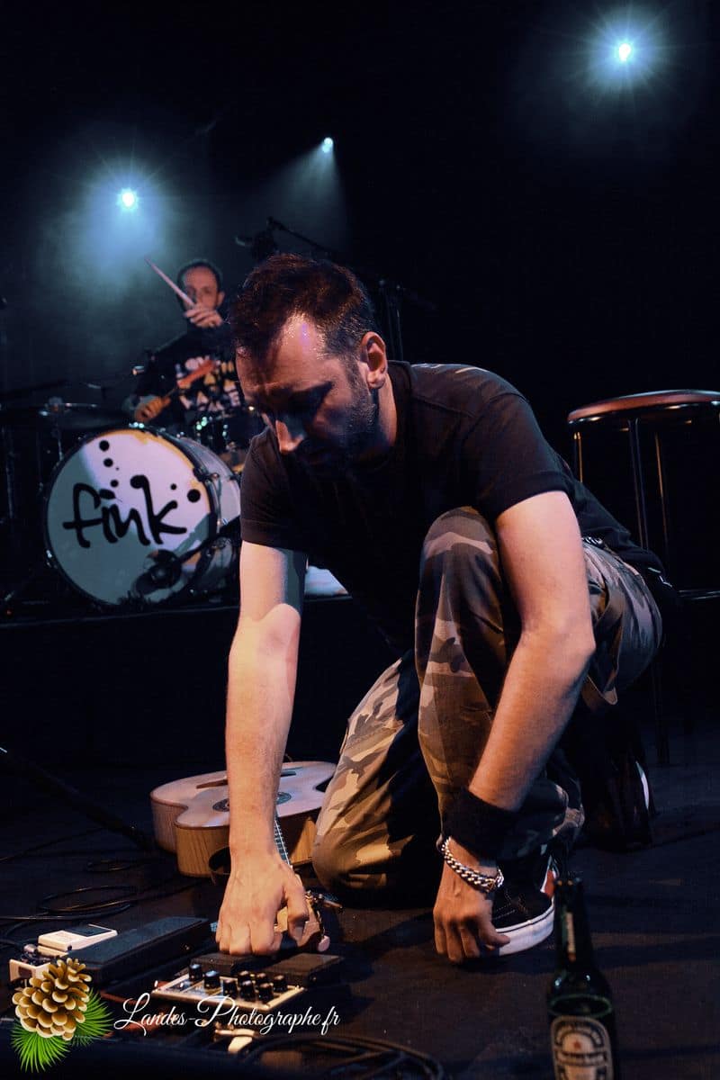 🎸 Fink : L'Ambiance Envoûtante du Folk et Blues à l'Espace Tatry Fink en concert à l’Espace Tatry de Bordeaux