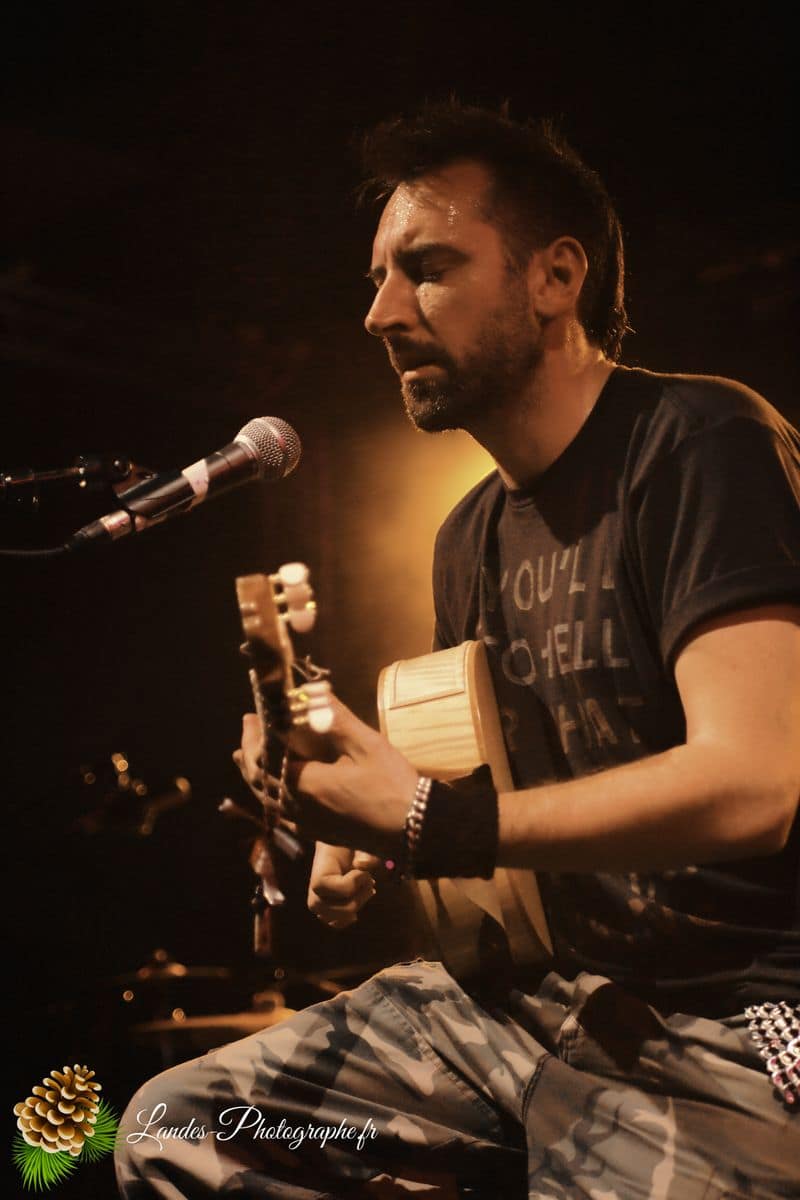 🎸 Fink : L'Ambiance Envoûtante du Folk et Blues à l'Espace Tatry Fink en concert à l’Espace Tatry de Bordeaux