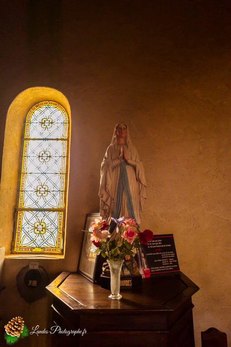 🌾 L'Église Saint-Martin d'Orx : Entre Marais et Traditions Eglise Saint-Martin d