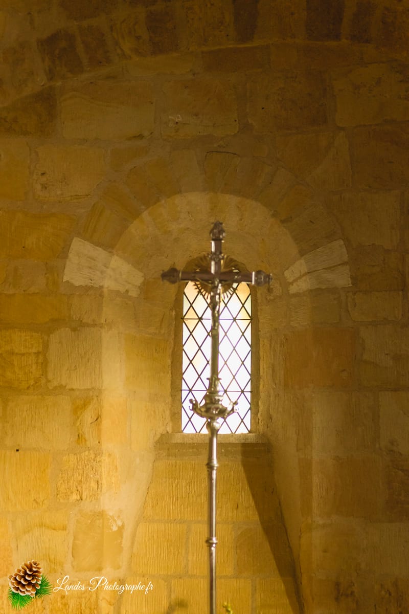 🌾 L'Église Saint-Martin d'Orx : Entre Marais et Traditions Eglise Saint-Martin d
