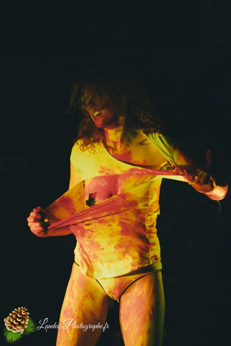 ✨ Extravagance et Glamour : The Divine Ladies – « Dans Tous Les Sens » The Divine Ladies : Dans Tous Les Sens