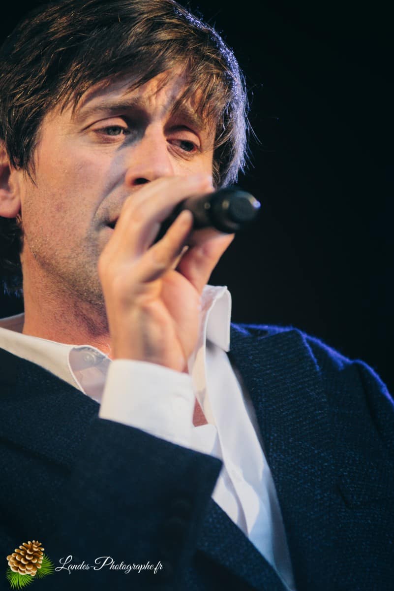 🎸 L'Élégance en Musique : Thomas Dutronc au Festival En Bonne Voix 2016 Thomas Dutronc en live au Festival En Bonne Voix 2016