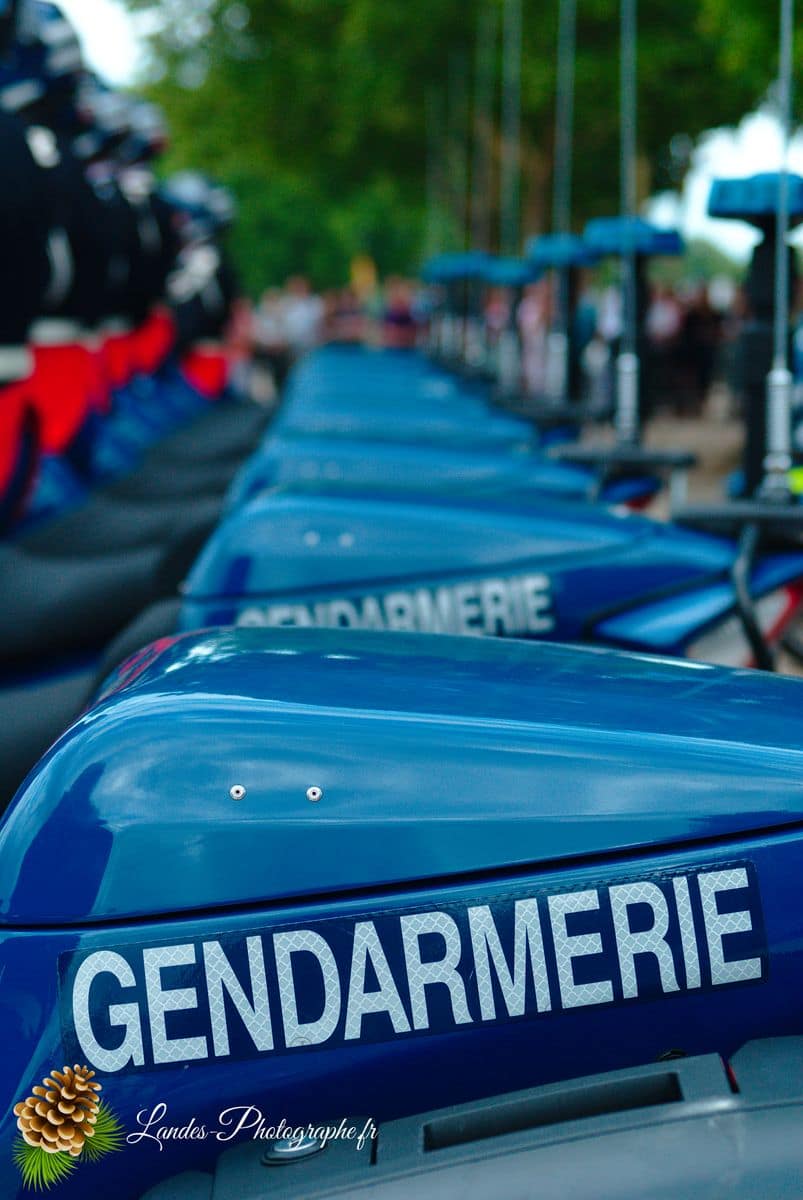 đ«đ· SolennitĂ© RĂ©publicaine : Reportage de la CĂ©rĂ©monie du 14 Juillet Ă Bordeaux CĂ©rĂ©monie du 14 Juillet Ă Bordeaux