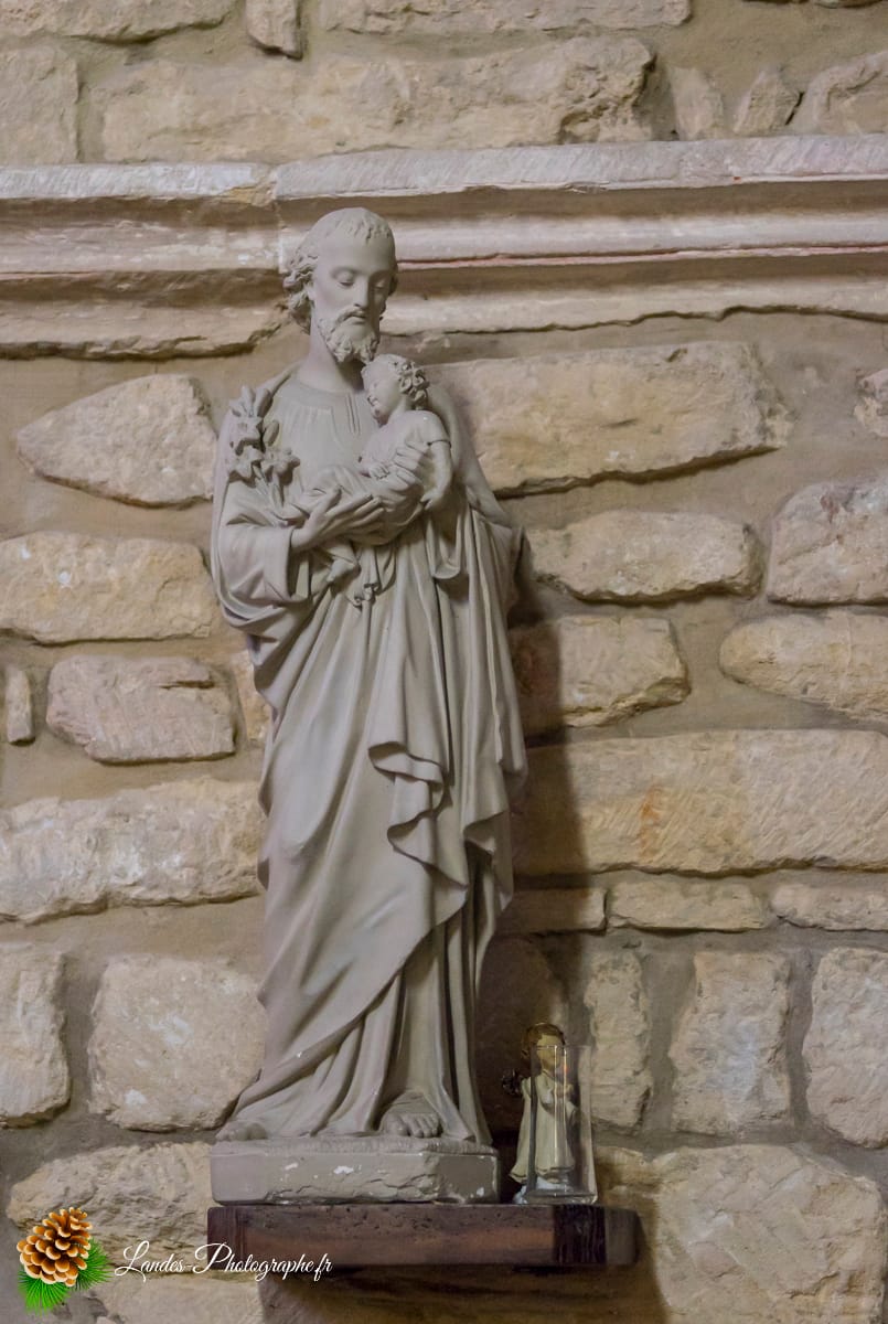 ✨ L'Église Saint-Étienne de Biarrotte : Harmonie entre Roman et Gothique Eglise Saint-Etienne à Biarrotte